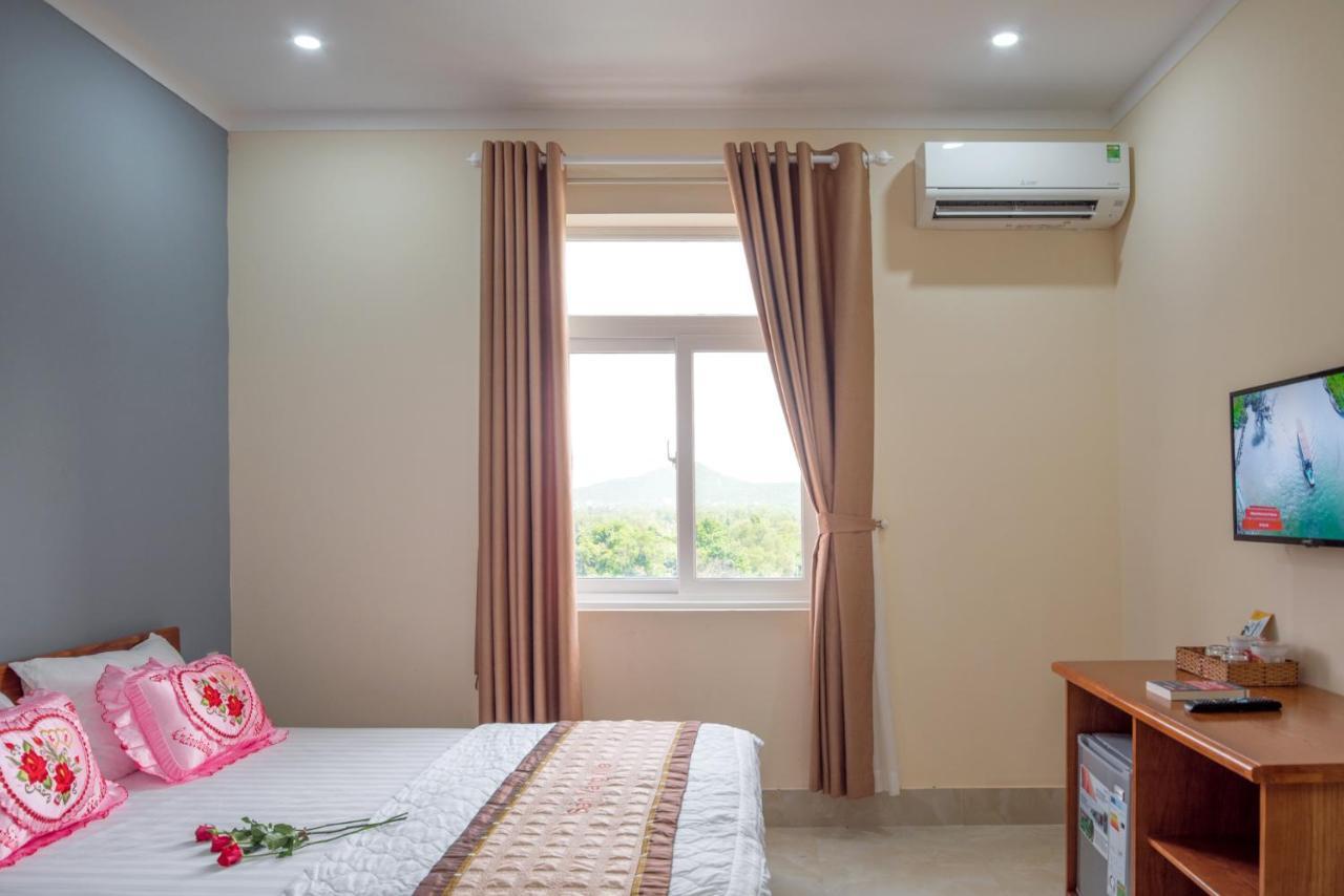 Sen Vàng Ville Hotel Phú Quốc Exterior foto